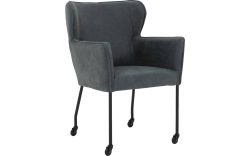Goossens Excellent Eetkamerstoel Leogang blauw leer met armleuning en met wielenZwart skater wiel met zwarte kap, elegant chic