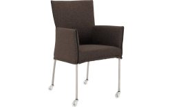 Goossens Eetkamerstoel Funk RVS Poten bruin stof met armleuning en met wielenTransparant skater wiel met rvs kap, modern design